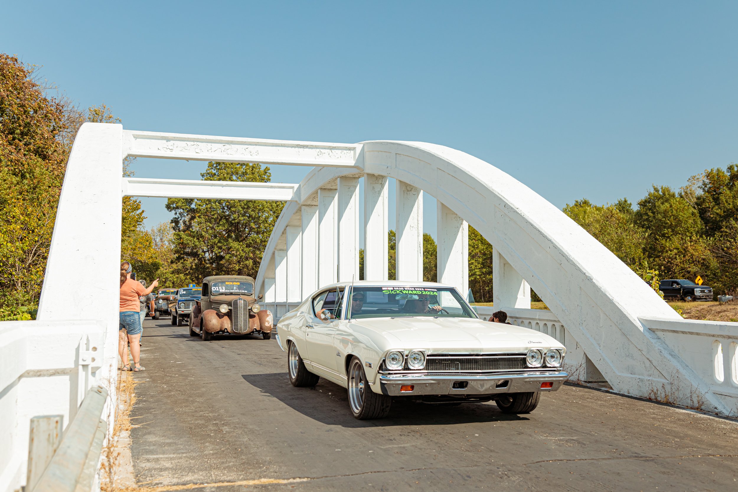 From the Road - Edelbrock Sick 66 Delivered Some Amazing Sights